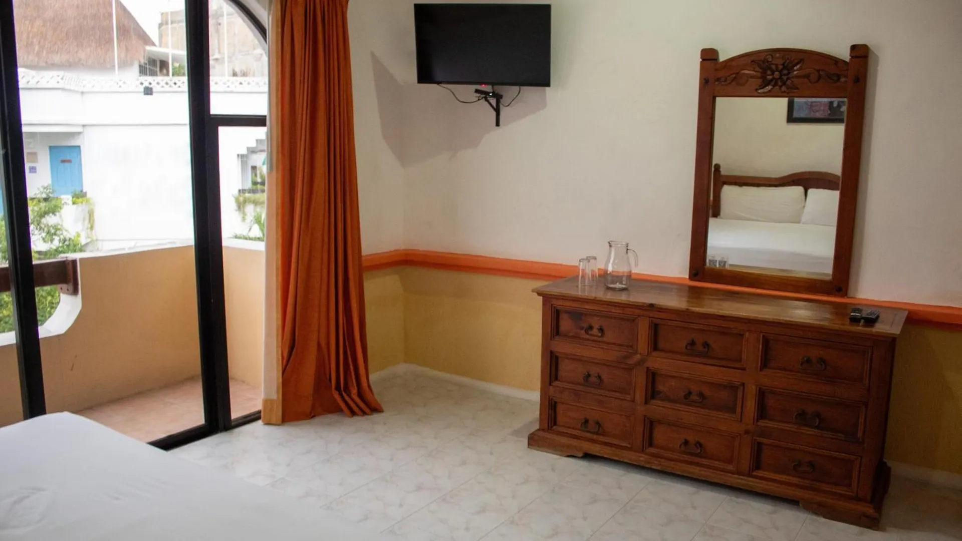 Hotel Vista Caribe بلايا ديل كارمن 3*,  المكسيك