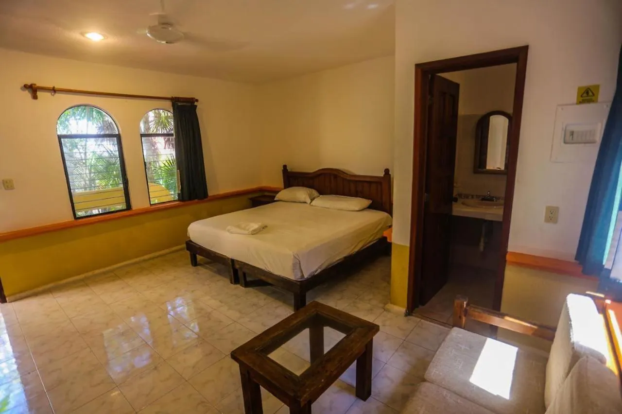 Hotel Vista Caribe Playa del Carmen 3*,